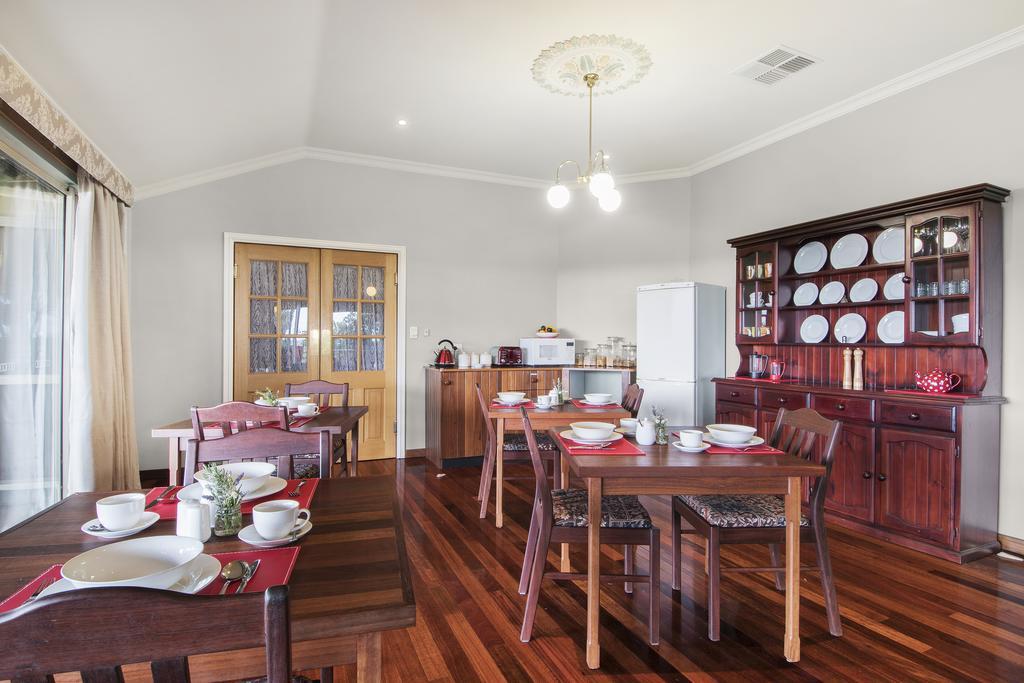Shambhala Guesthouse Kangaroo Gully Екстериор снимка