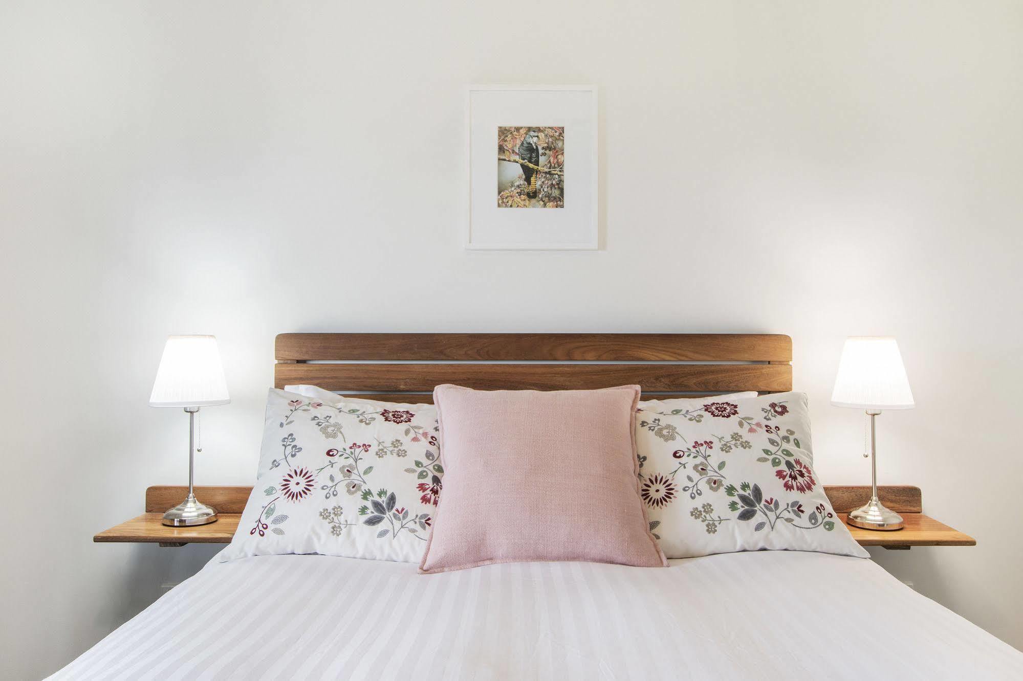 Shambhala Guesthouse Kangaroo Gully Екстериор снимка