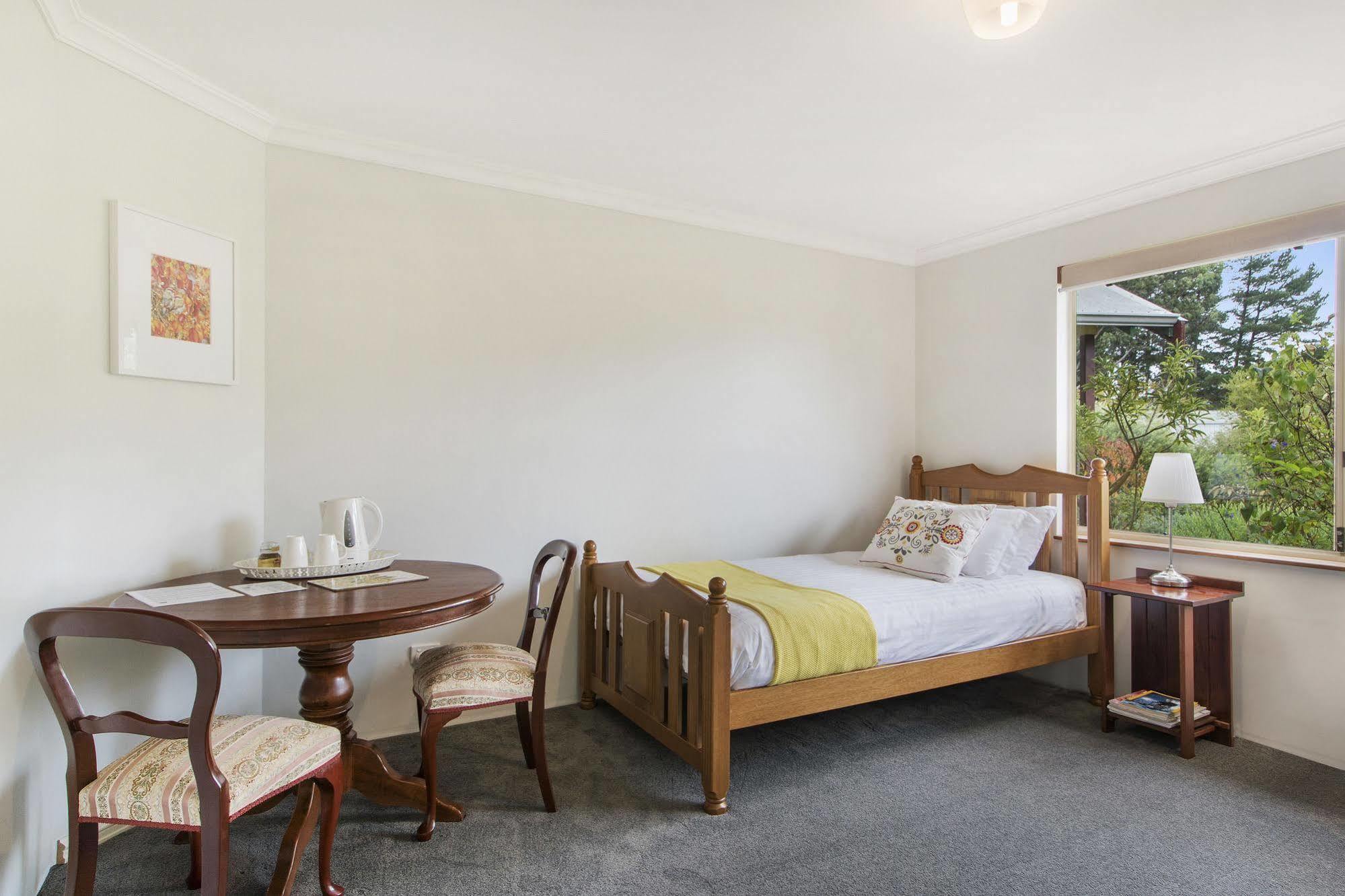 Shambhala Guesthouse Kangaroo Gully Екстериор снимка