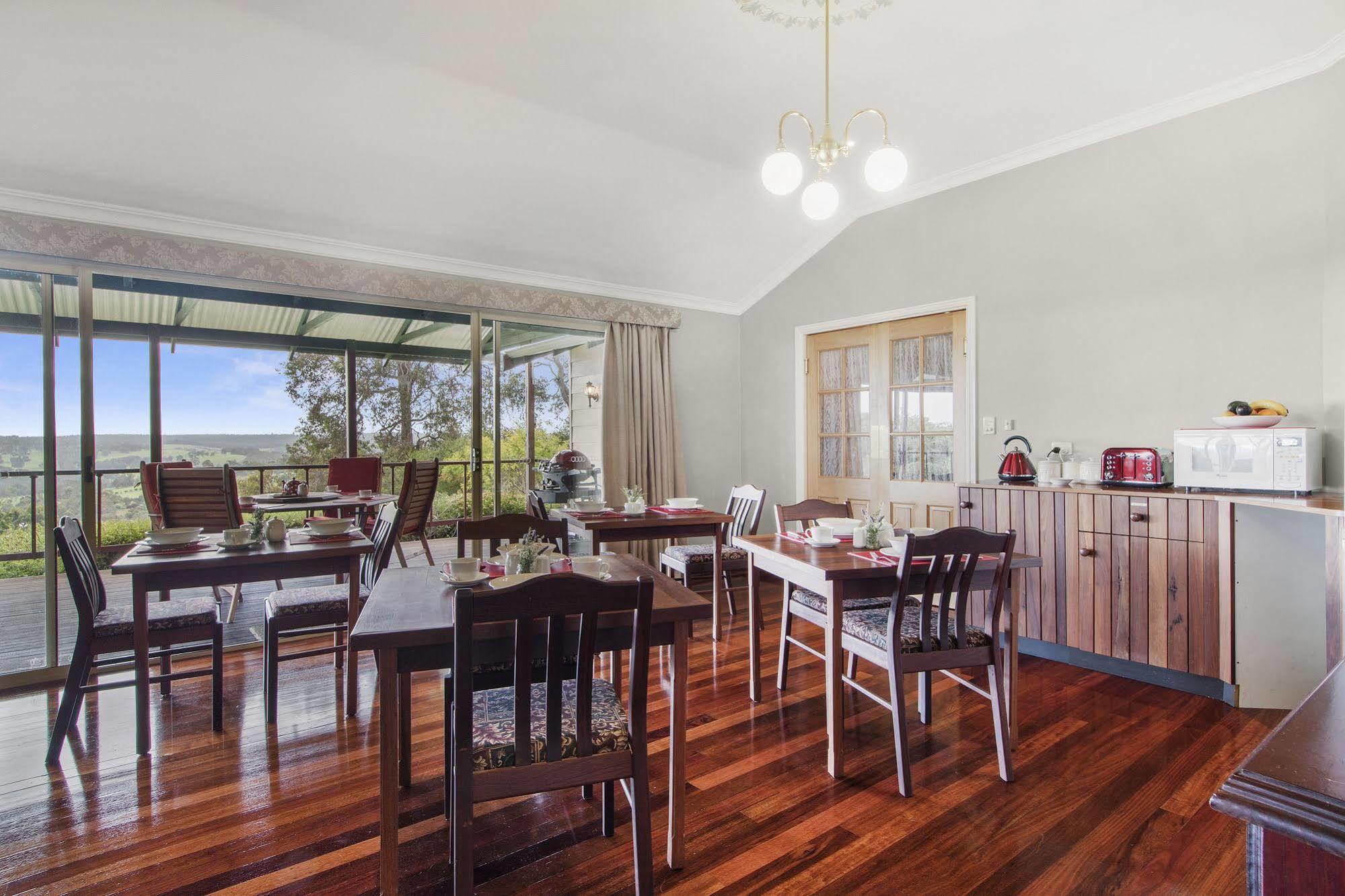 Shambhala Guesthouse Kangaroo Gully Екстериор снимка